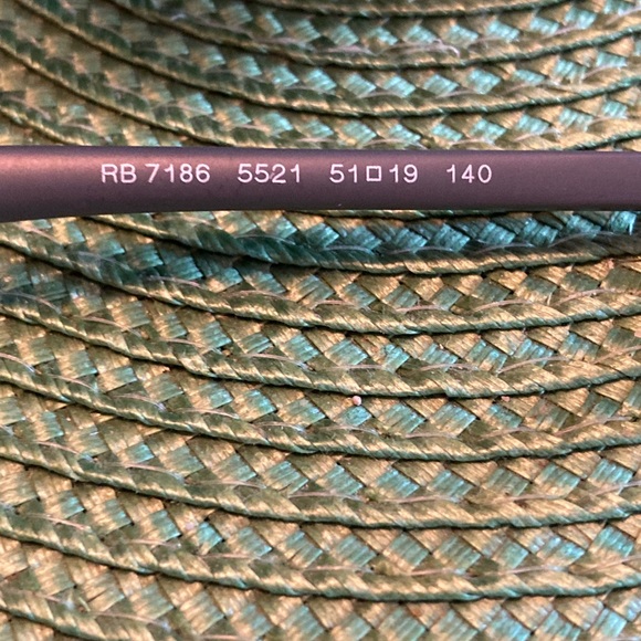 Ray-Ban unisex eyeglass frame - Picture 3 of 4